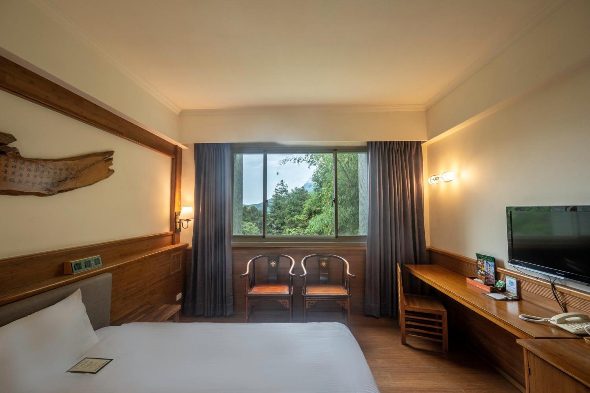 Ginkgo Hotel Лугу Екстериор снимка