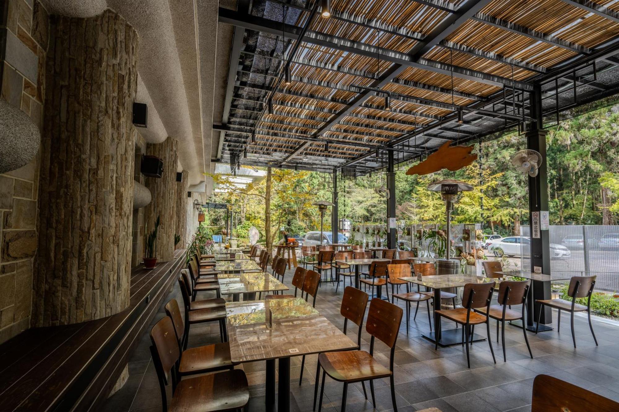 Ginkgo Hotel Лугу Екстериор снимка
