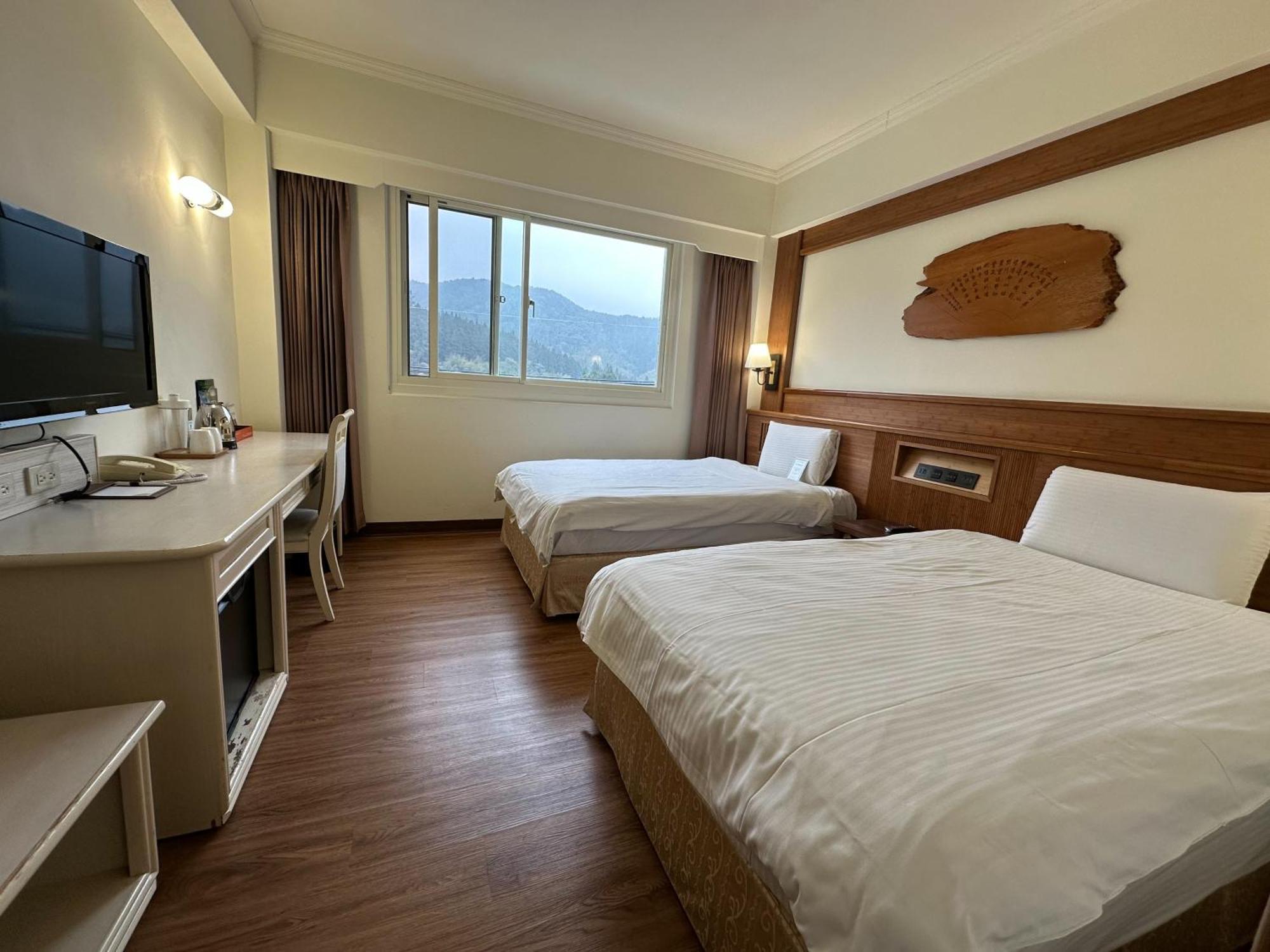 Ginkgo Hotel Лугу Екстериор снимка