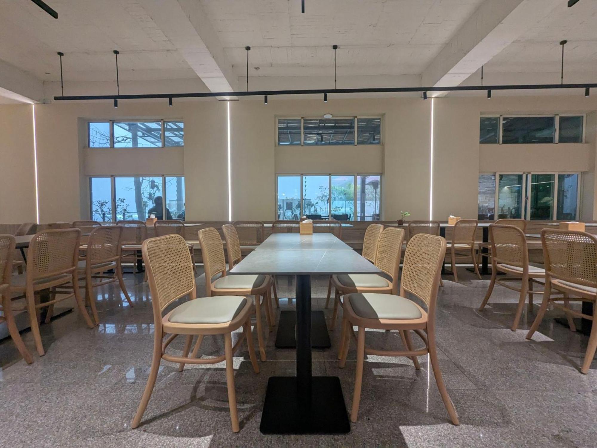 Ginkgo Hotel Лугу Екстериор снимка